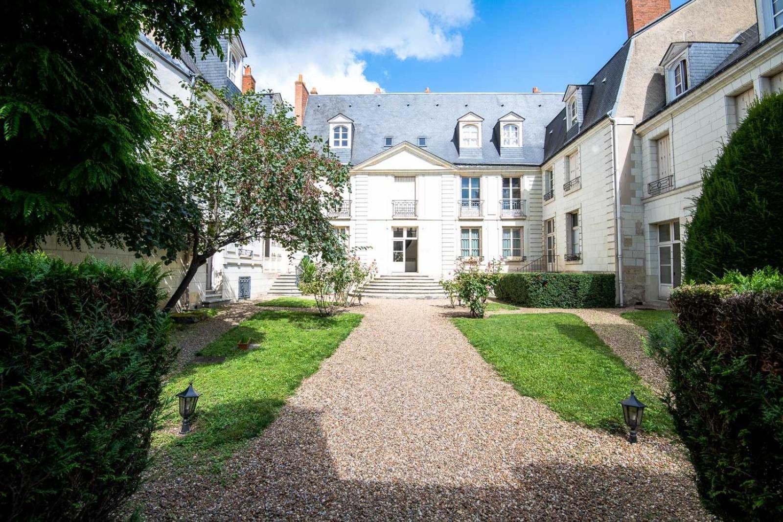 L'Authentique - Tours Apartment Bagian luar foto